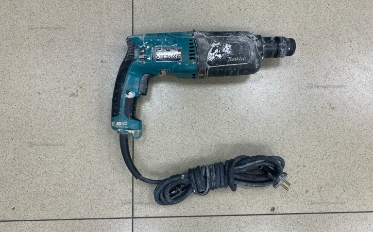 Перфоратор makita HR2470