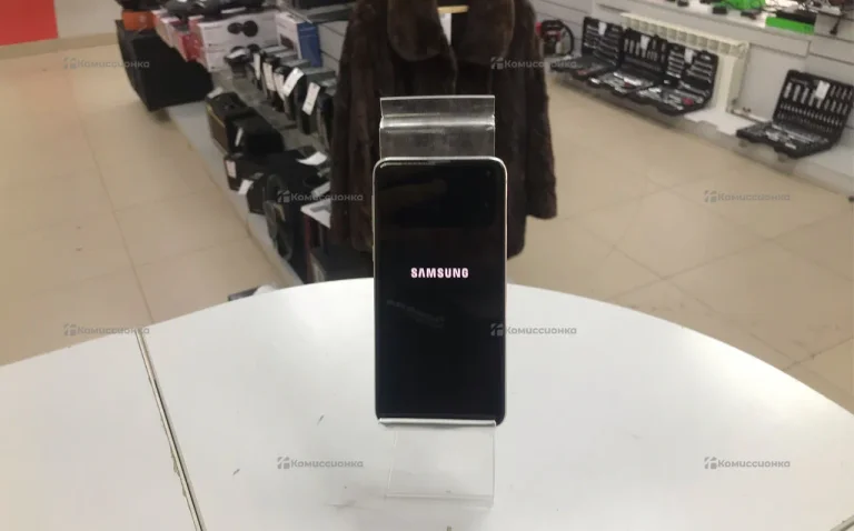 Samsung Galaxy S10E 6/128Gb