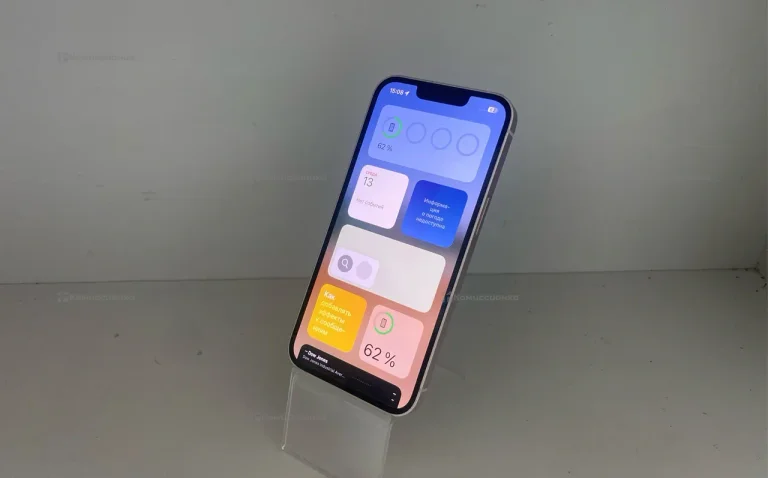 Apple iPhone 13 128 ГБ.