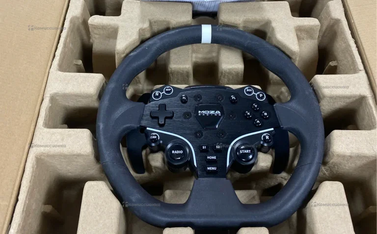 Руль с педалями moza R3