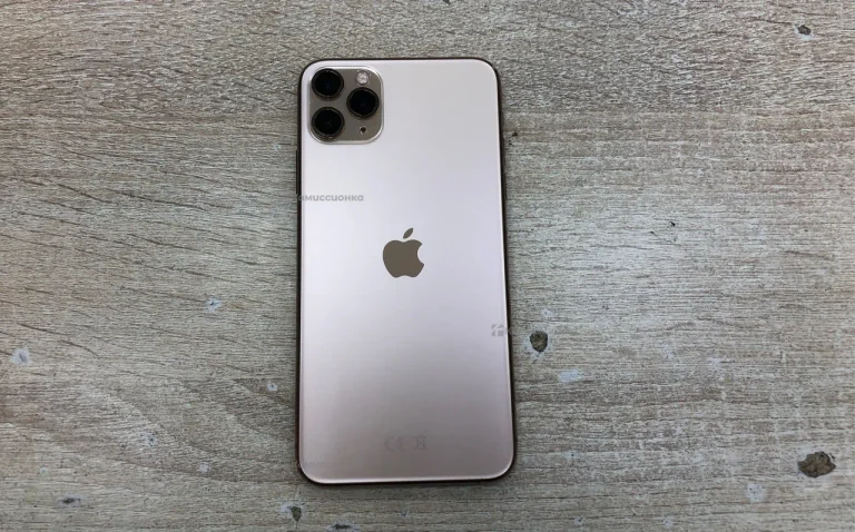 Apple iPhone 11 Pro Max 4/256 ГБ