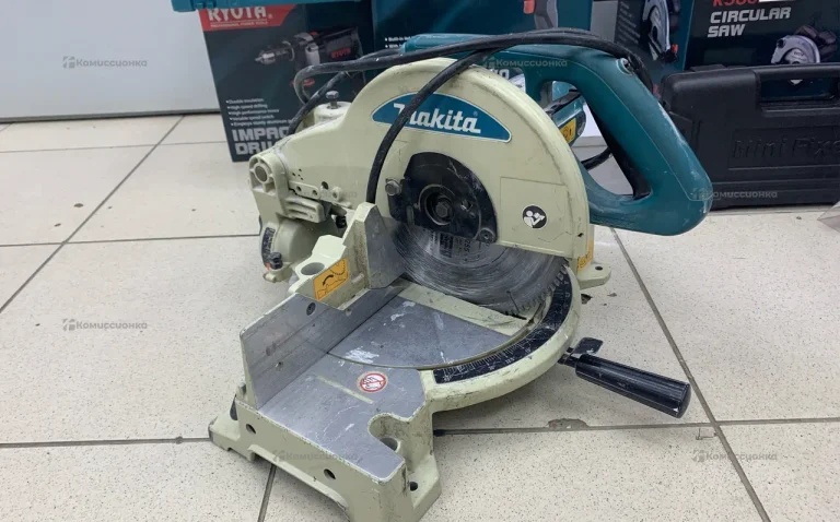 Торцовочная пила makita LS1040