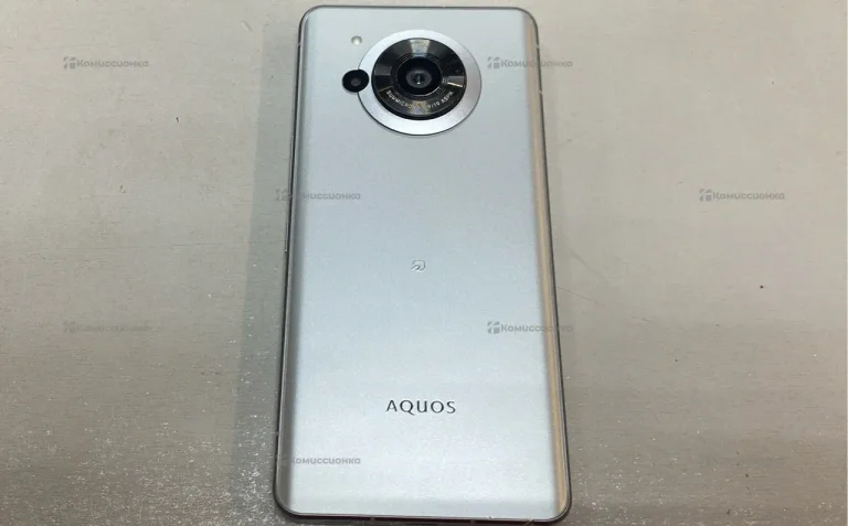 AQUOS. R7 12/256Gb