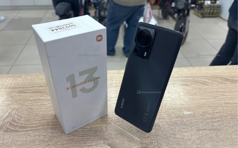 Xiaomi 13 Lite 8/256 ГБ