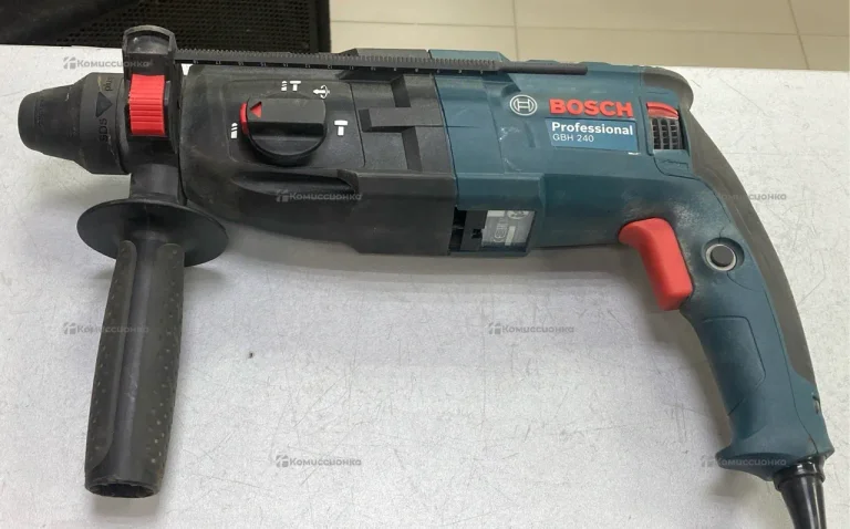 Перфоратор Bosch GBH 240