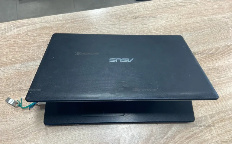 Ноутбук Asus X552M