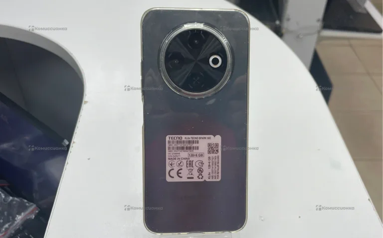 Tecno Spark 30C 6/128 ГБ