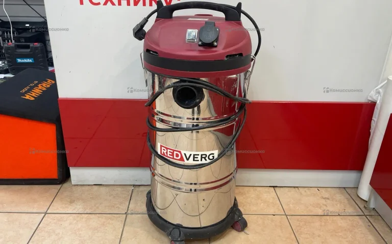 Строительный пылесос Redverg