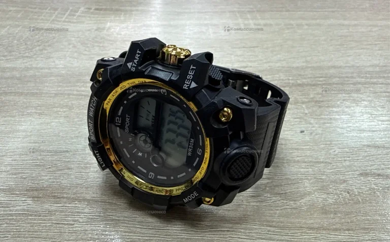 Часы  sport watch