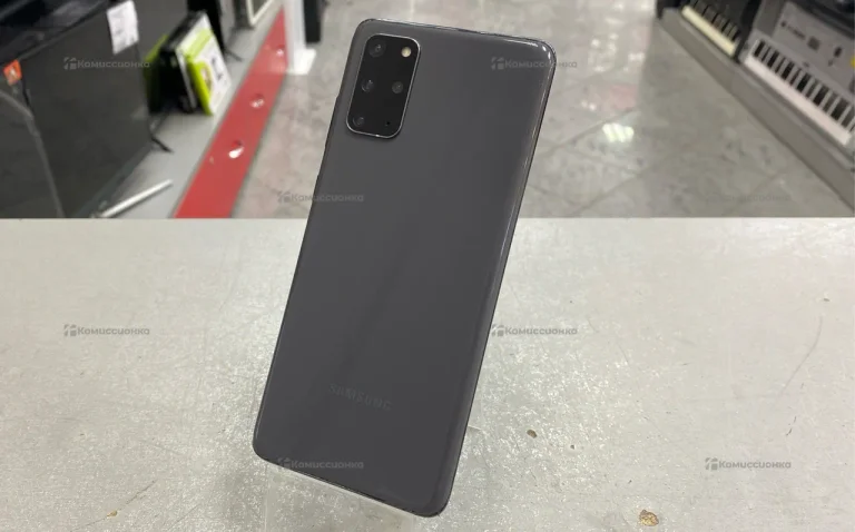 Samsung Galaxy S20+ 8/128 ГБ.