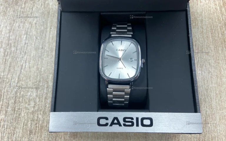 Часы  Casio