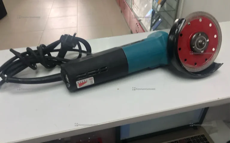 УШМ makita 9565CVR