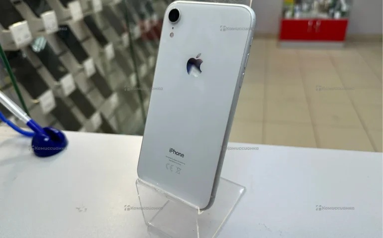 Apple iPhone Xr 64 ГБ