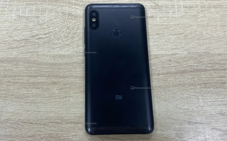 Xiaomi Redmi Note 5 3/64 ГБ