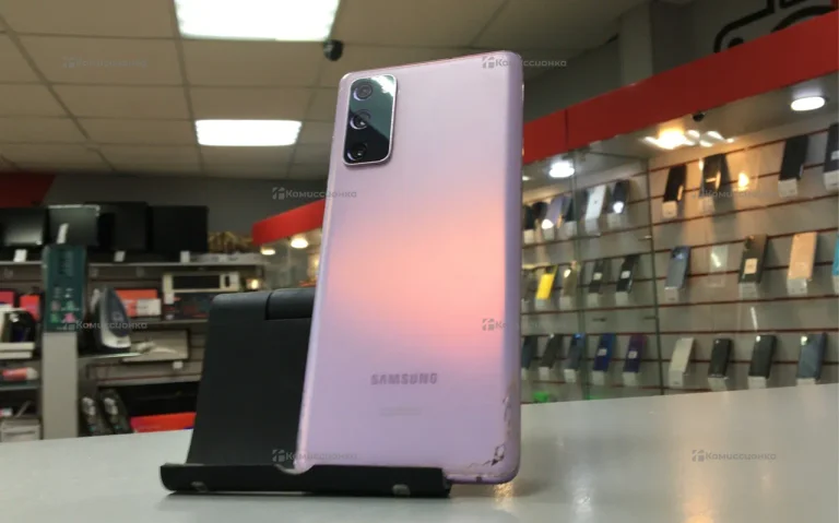 Samsung Galaxy S20 FE 5G 6/128 ГБ