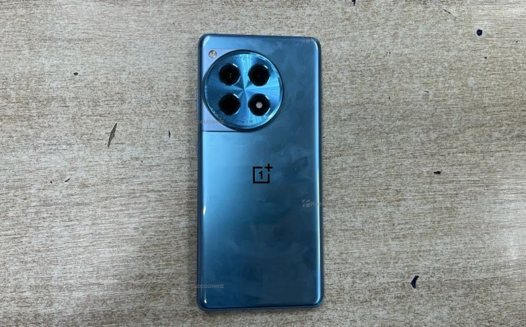 OnePlus Ace 3 16/512 ГБ