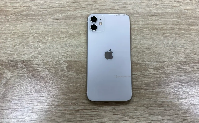 Apple iPhone 11 4/64 ГБ