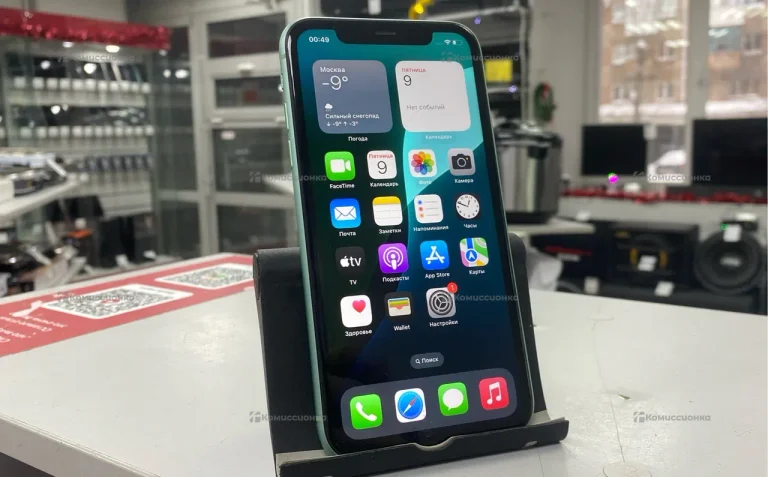 Apple iPhone 11 4/64 ГБ