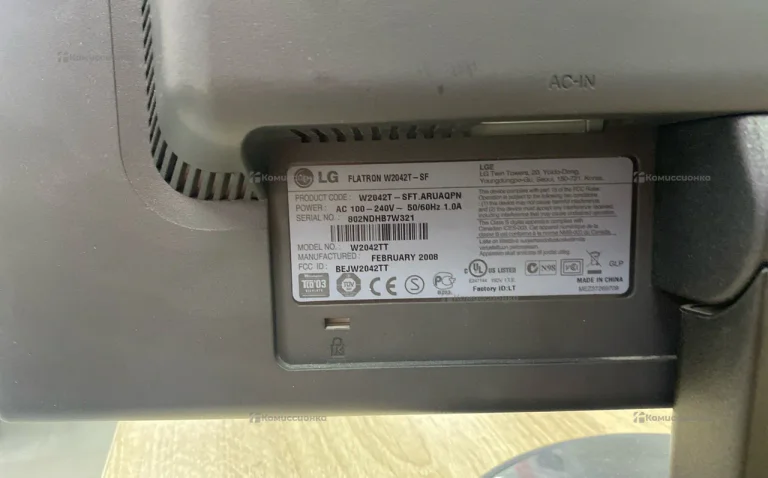 Монитор LG Flatron W2042T