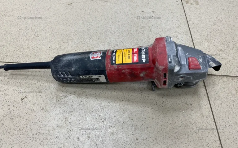 углошлифовальная машина УШМ-125-1105Э