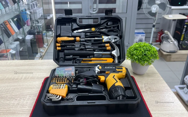 Шуруповерт Deko DKCD12FU-Li