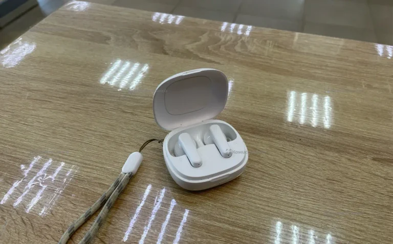 Наушники  Soundcore R50i