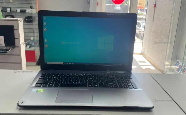 Ноутбук Asus X542UN
