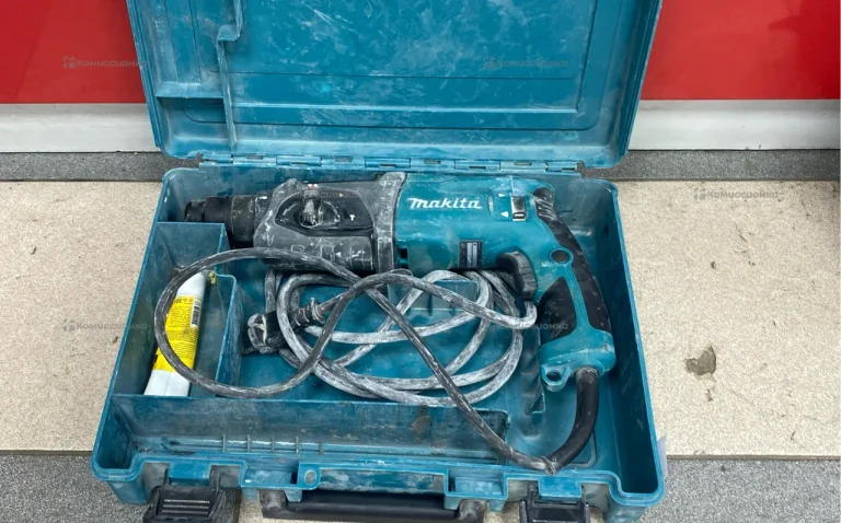Перфоратор makita HR2470