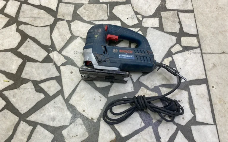 Электролобзик Bosch GST 8000e