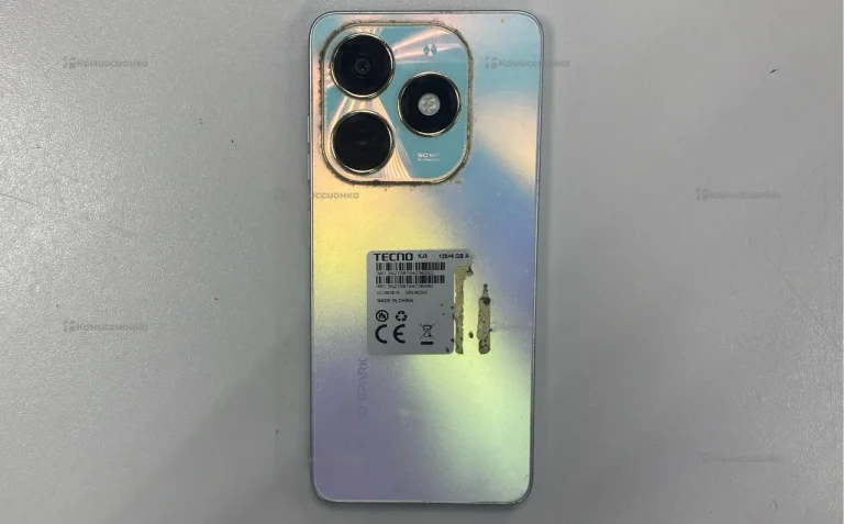 Tecno Spark 20 4/128 ГБ