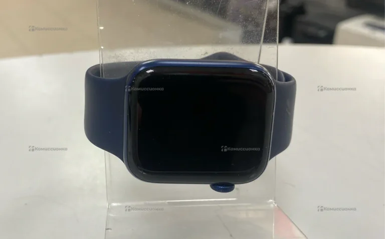 Часы Apple Watch Series 6 44mm