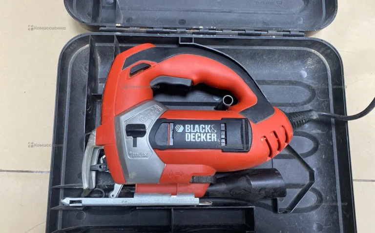 Электролобзик BLACK+DECKER KS999E