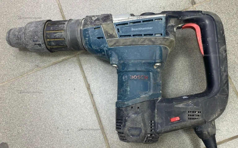 Перфоратор Bosch GBH 5-40 D
