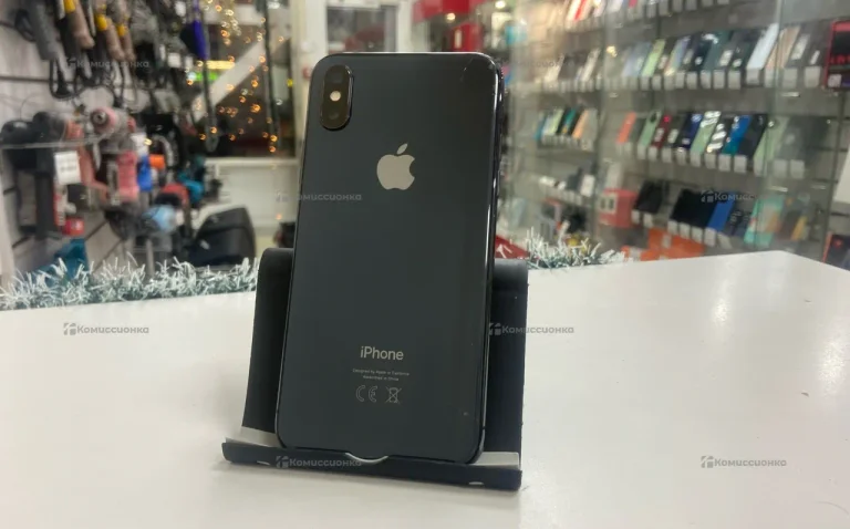 Apple iPhone X 3/256 ГБ