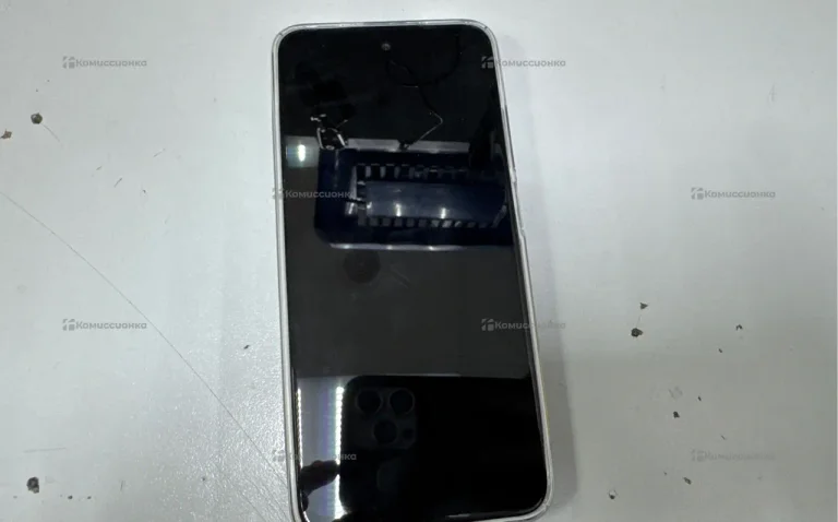 Tecno Spark Go 1 3/64 ГБ