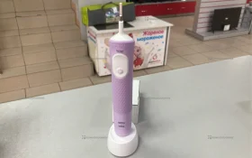 Электрическая зубная щетка ORAL-B vitality PRO