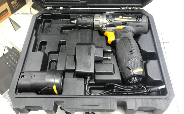 Аккумуляторная дрель-шуруповерт DEKO GCD12DU3