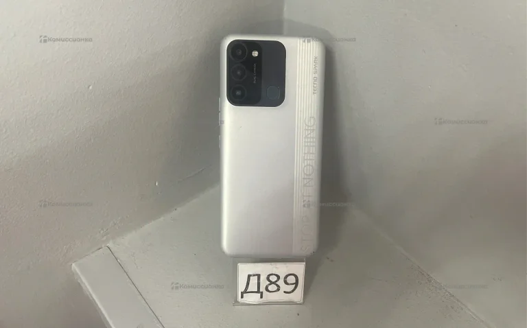 Tecno Spark 8C 4/64 ГБ