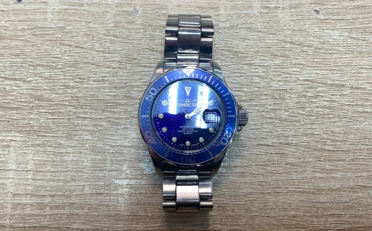 Часы Invicta