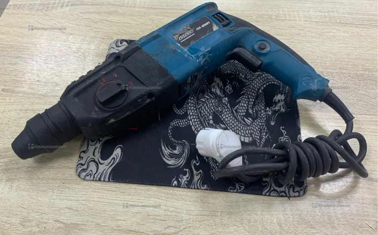Перфоратор Варяг ПЭ-950П