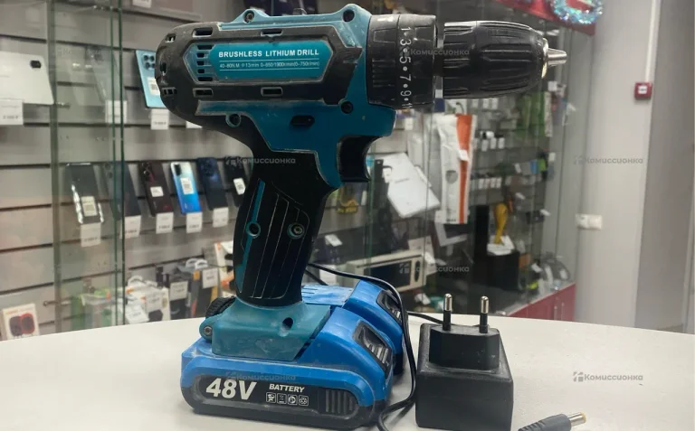 Makita  шуруповерт реплика