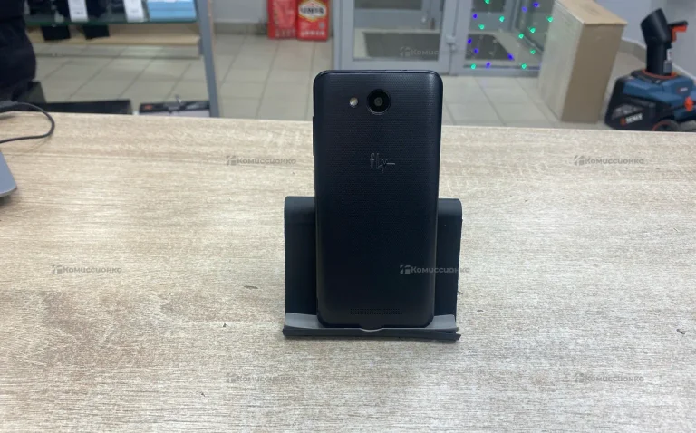 Fly  life compact 4 g 1/8