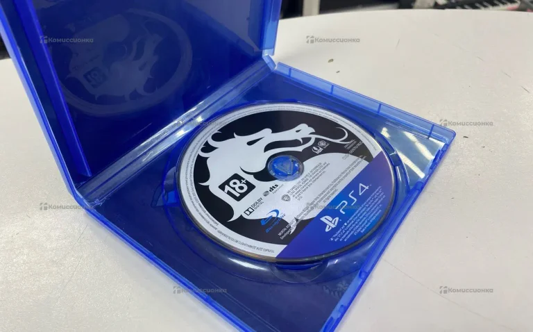 Приставка PS4. диск ps4 mortal kombat x