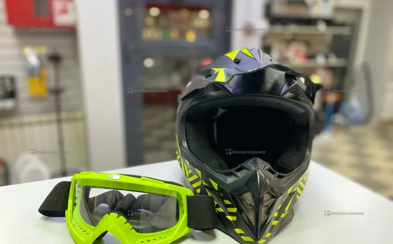 Шлем мото кроссовый HIZER 211