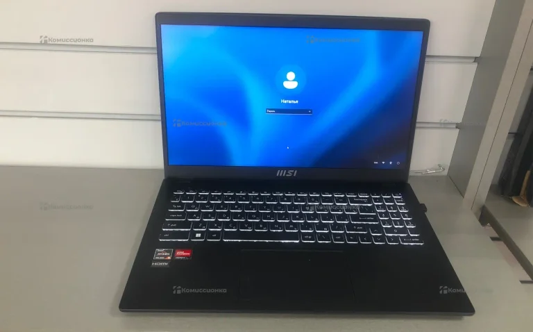 Ноутбук  MSI moder 15 b7m