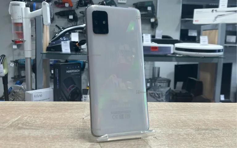 Samsung Galaxy a51 4/64 ГБ