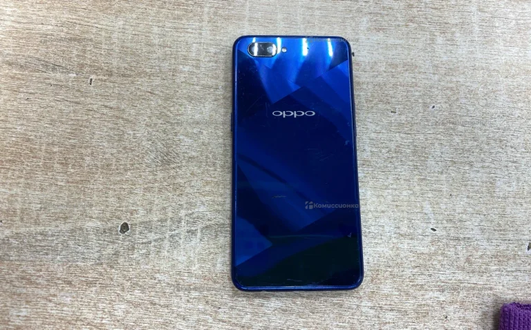Oppo A3s 6/128 ГБ