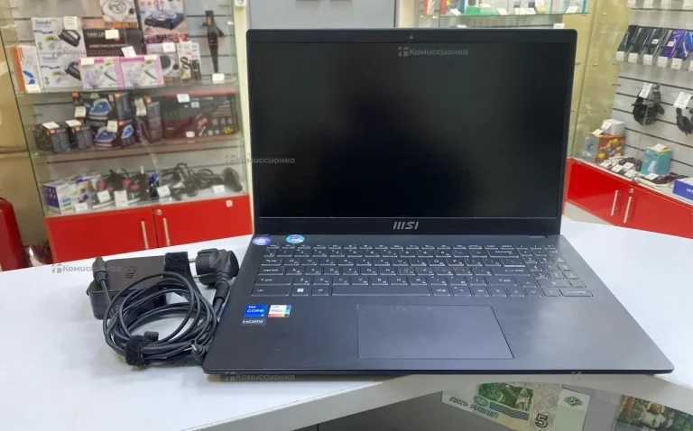 Ноутбук  MSI