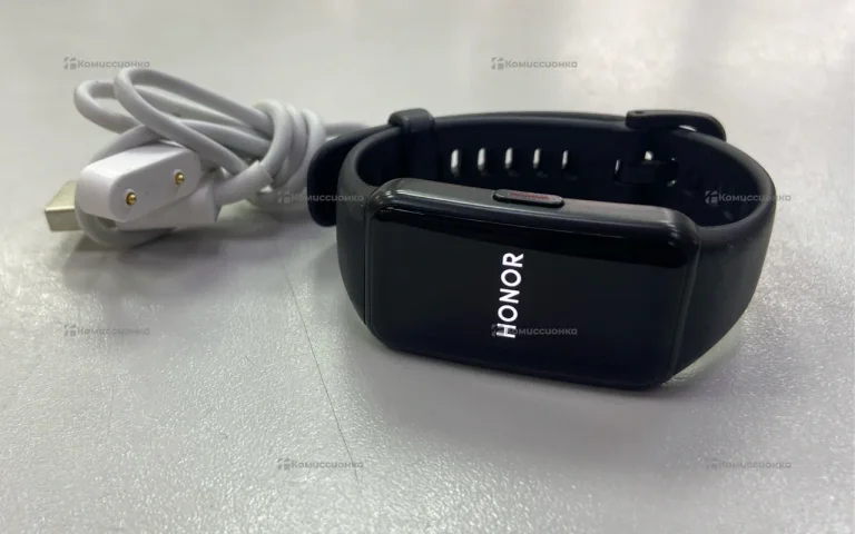 Часы Honor band 6