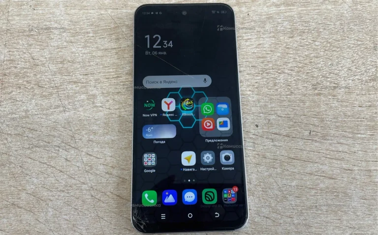 Tecno Spark 30 8/128 ГБ